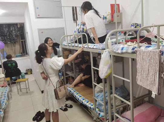 图示, 示意图
中度可信度描述已自动生成:ver1