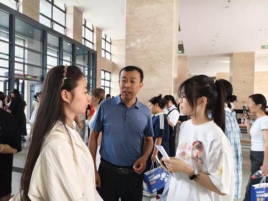 图示, 示意图

中度可信度描述已自动生成:ver1
